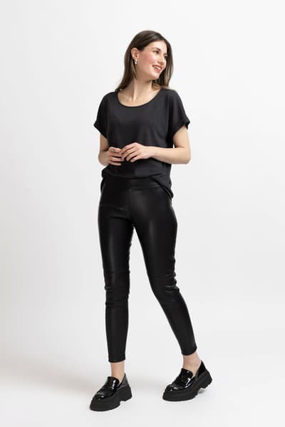 Pantaloni skinny in pelle