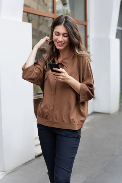 it-IT Bluza cu nasturi maro