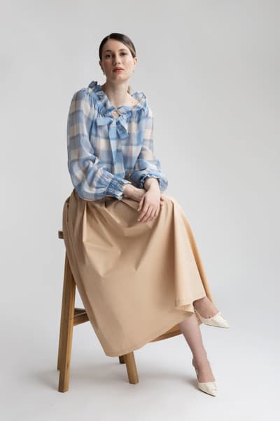 Fusta bej din bumbac cu pliuri