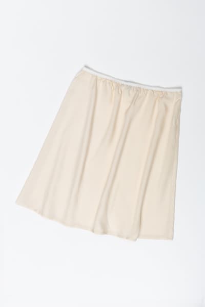 Gonna beige