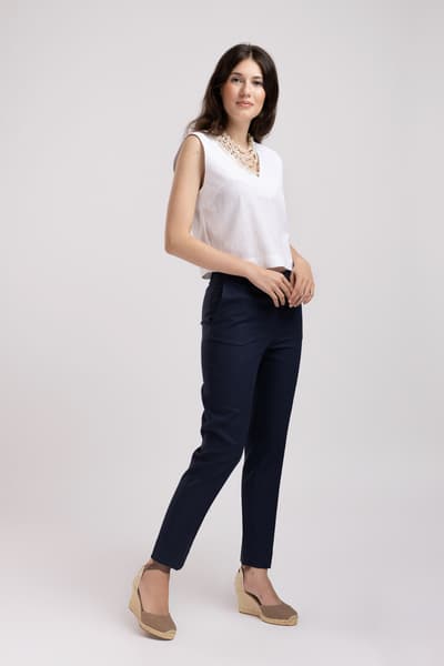 Pantaloni conici in lino blu navy