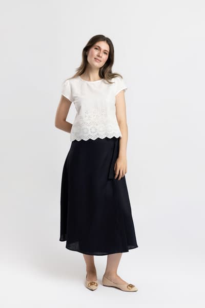 Blusa bianca con ricamo