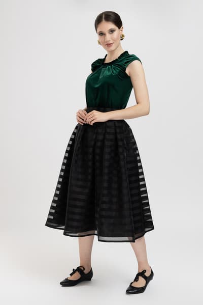 Fustă neagră din organza