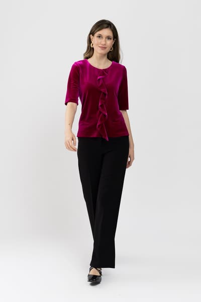 Felpa fucsia con volant.