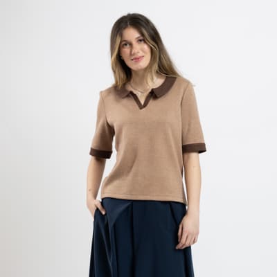 Bluza din tricot cu guler in contrast