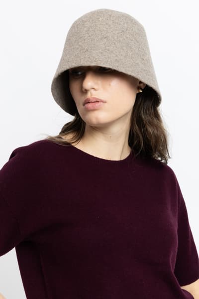 pl-PL Clop taupe din lana 