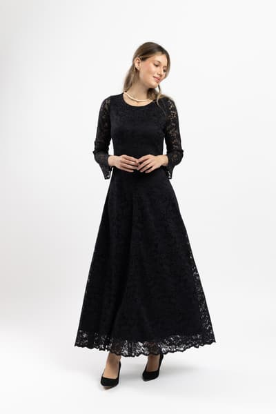 Rochie lunga din dantela