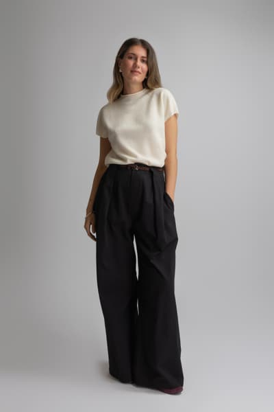 Pantaloni negri evazati 01329